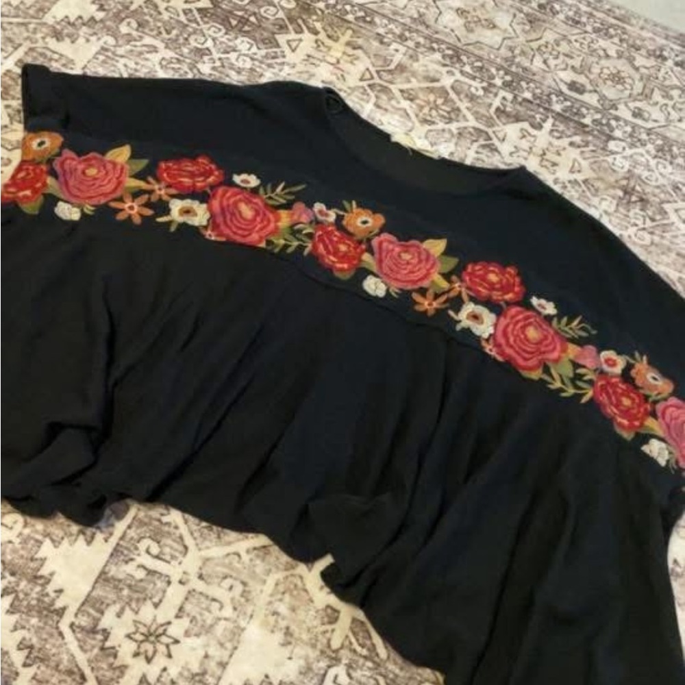 Savanna Jane Black Top with Floral Embroidery